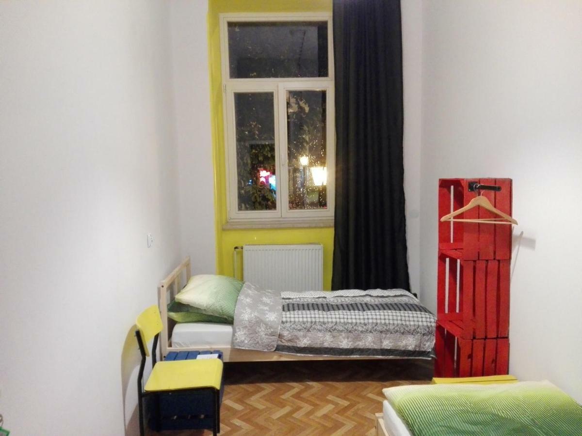 Lulu Hostel Lublin Ngoại thất bức ảnh
