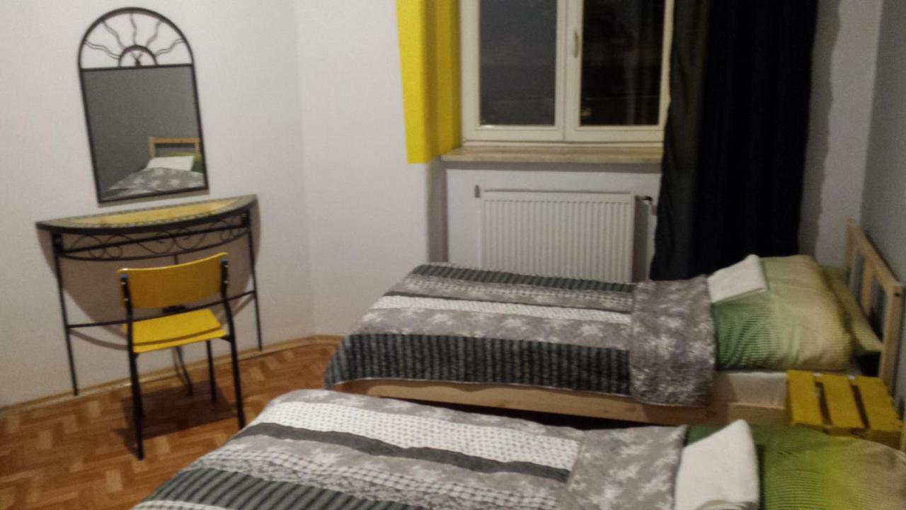 Lulu Hostel Lublin Ngoại thất bức ảnh